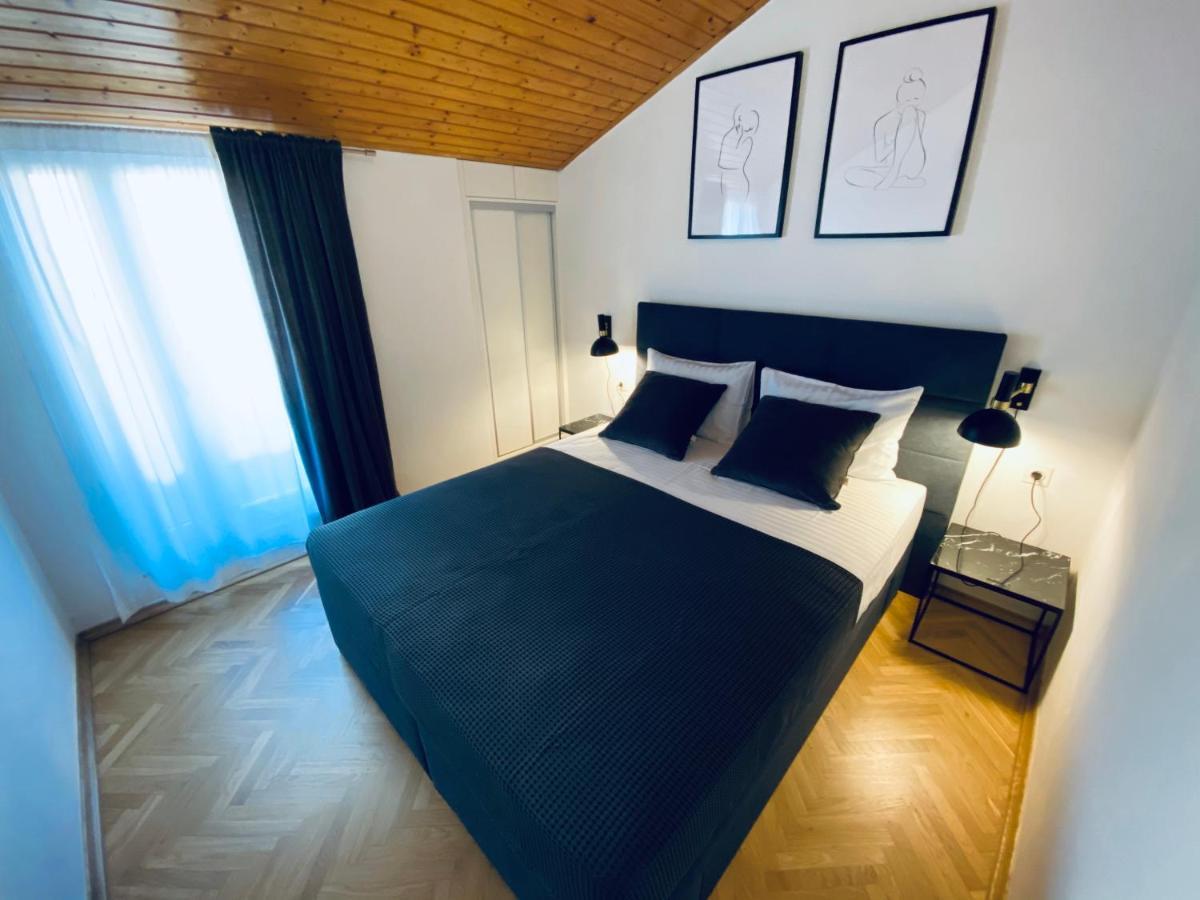 Cirjak Apartments Biograd Na Moru Exterior photo