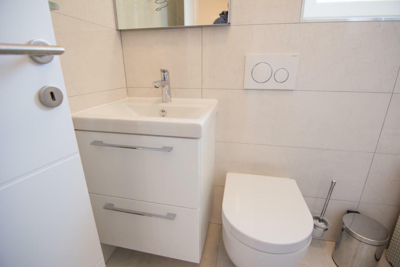 Cirjak Apartments Biograd Na Moru Exterior photo